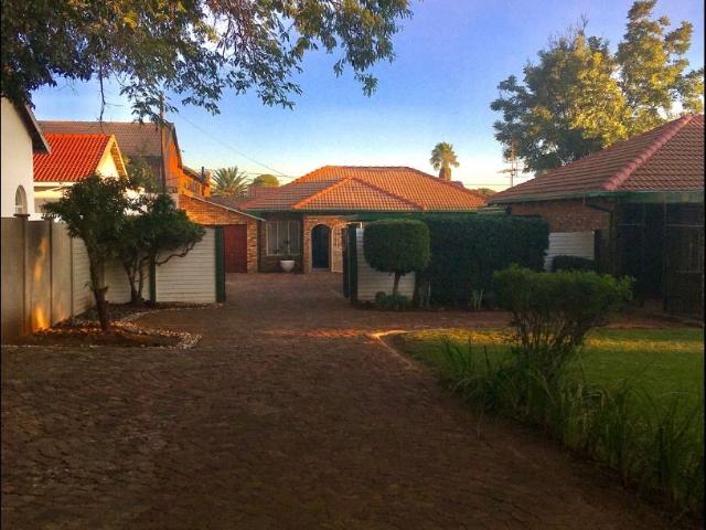 5 Bedroom House in Christoburg