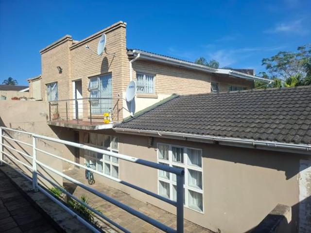 5 Bedroom House in Amalinda