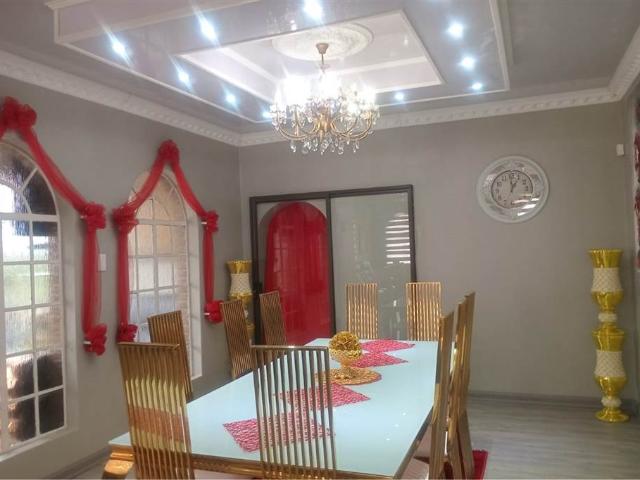 5 Bedroom House in Amiel Park