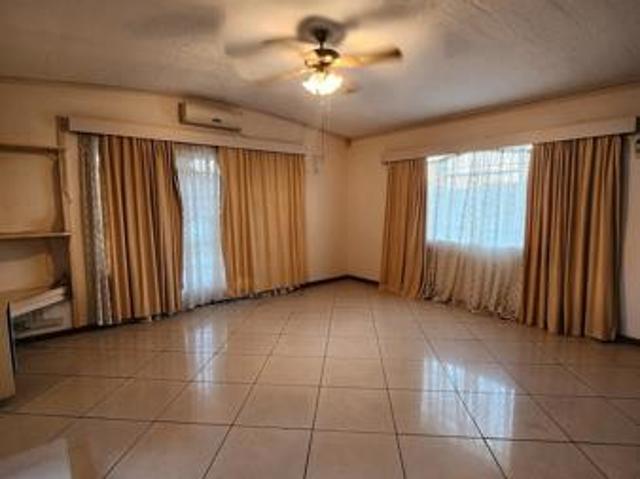 5 Bedroom House in Allandale