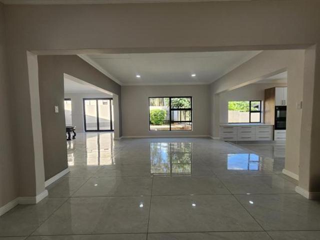 5 Bedroom House in Aquapark