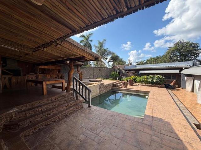 5 Bedroom House in Aquapark