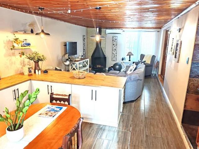 5 Bedroom House in Bothasrus