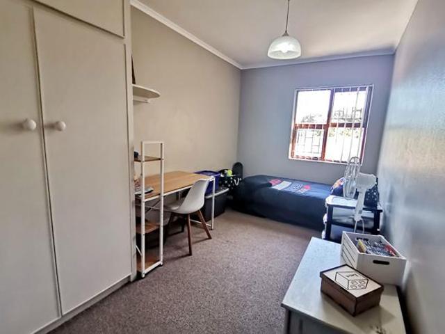 5 Bedroom House in Bayview