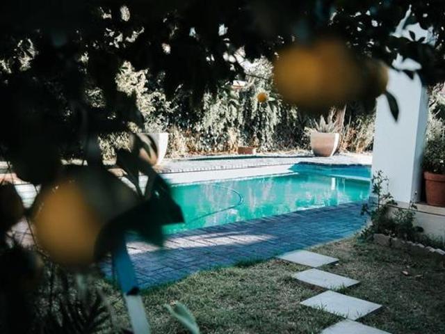 5 Bedroom House in Balmoral