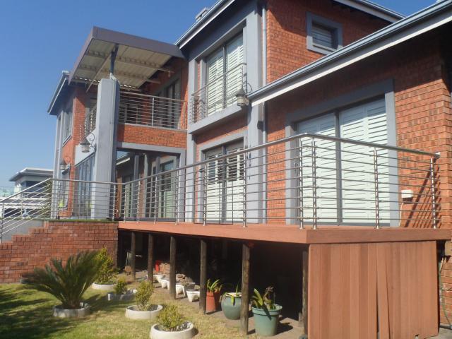 5 Bedroom House in Bankenveld