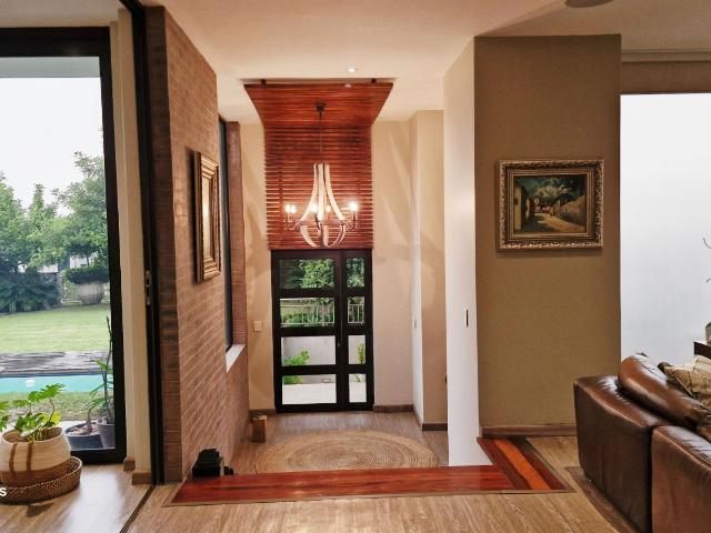 5 Bedroom House in Bankenveld
