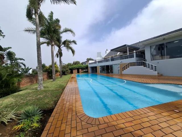 5 Bedroom House in Beacon Bay