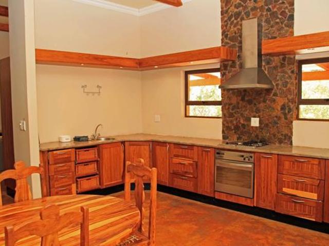 5 Bedroom House in Bela Warmbaths