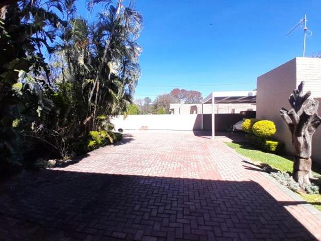 5 Bedroom House in Bela Warmbaths
