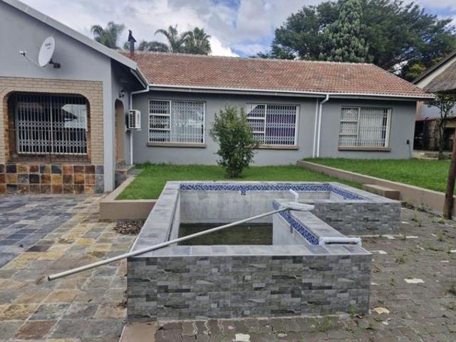 5 Bedroom House in Ben Fleur