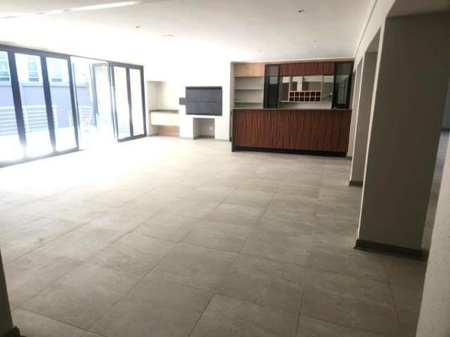 5 Bedroom House in Bendor