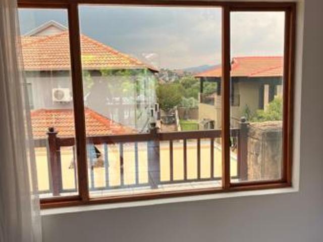 5 Bedroom House in Birdwood