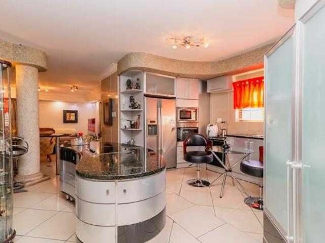 5 Bedroom House in Birdwood Estate