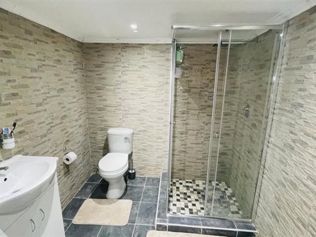 5 Bedroom House in Bluff