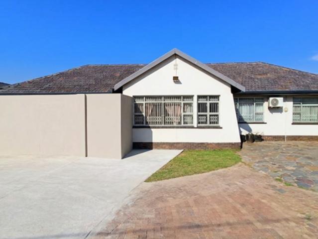 5 Bedroom House in Bluff