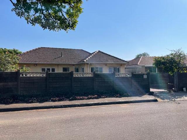 5 Bedroom House in Bluff