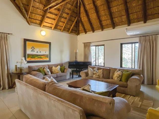 5 Bedroom House in Blyde Wildlife Estate