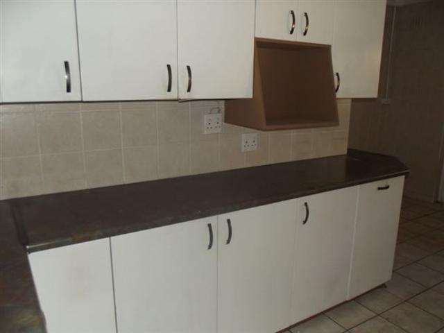 5 Bedroom House in Bloubergrant
