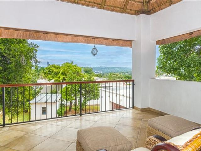 5 Bedroom House in Bryanston