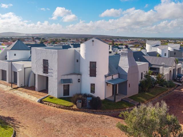 5 Bedroom House in Bredasdorp