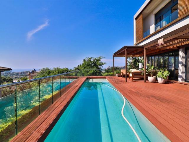 5 Bedroom House in Brettenwood Coastal Estate