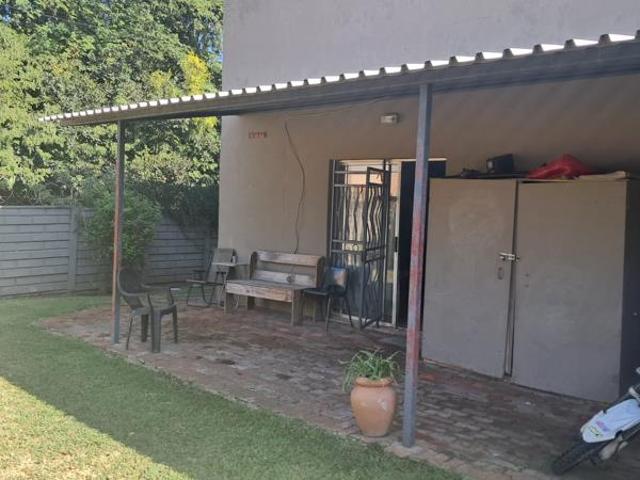 5 Bedroom House in Brits Central