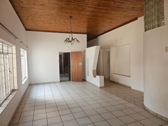 5 Bedroom House in Brooklyn