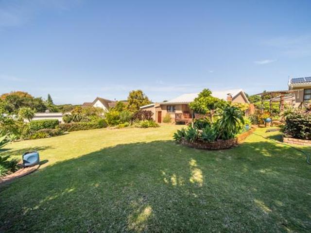 5 Bedroom House in Gonubie