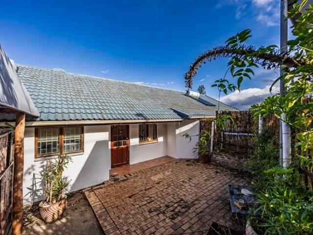 5 Bedroom House in Gonubie