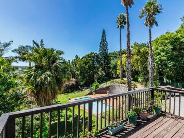 5 Bedroom House in Gonubie North