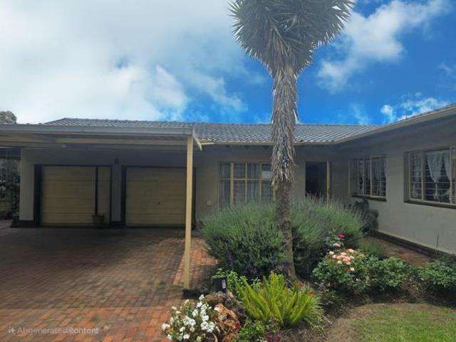 5 Bedroom House in Glen Marais