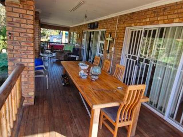5 Bedroom House in Glenmore