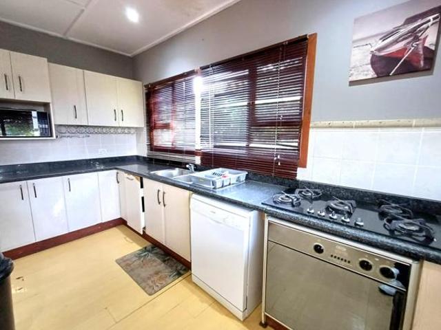 5 Bedroom House in Glenmore