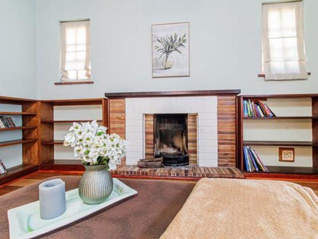 5 Bedroom House in Glendinningvale