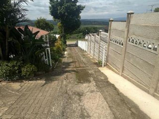 5 Bedroom House in Glenwood