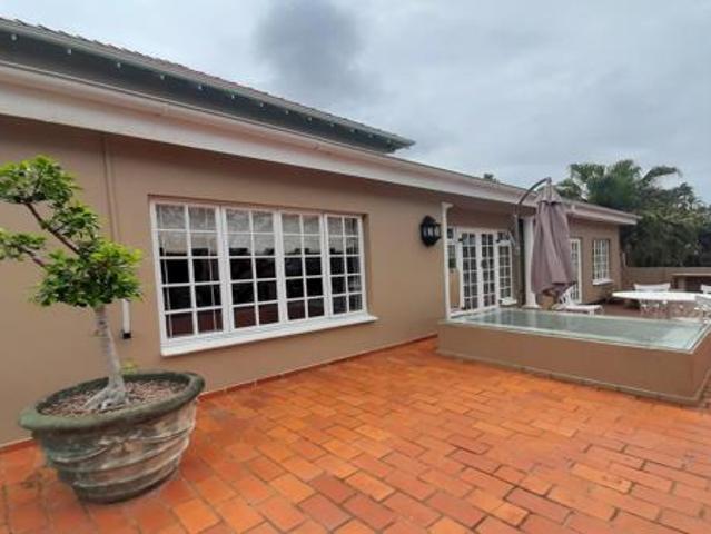 5 Bedroom House in Glenwood
