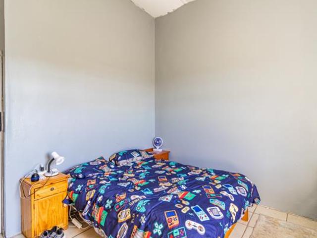 5 Bedroom House in Graaffwater