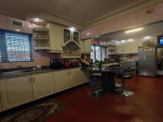 5 Bedroom House in Dawncrest