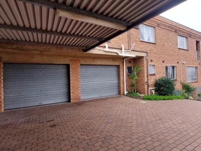 5 Bedroom House in Dawncrest