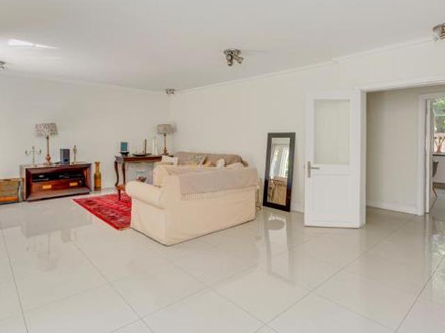 5 Bedroom House in Dainfern