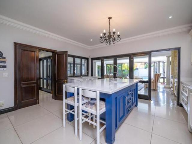 5 Bedroom House in Dainfern Golf Estate