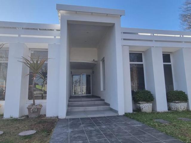 5 Bedroom House in Dan Pienaar
