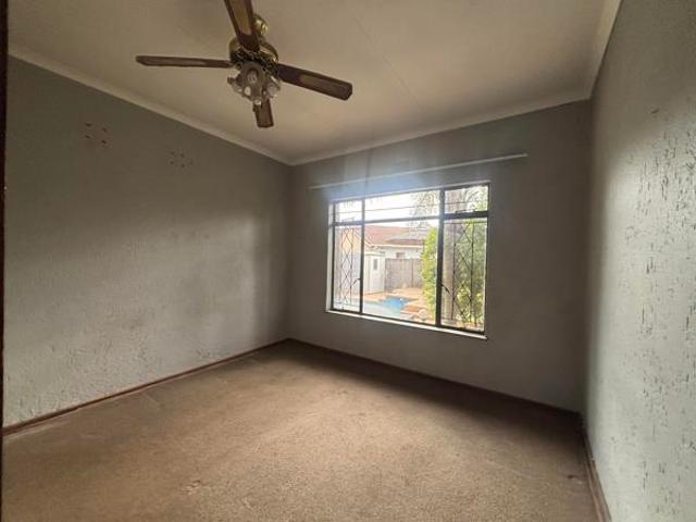 5 Bedroom House in Del Judor