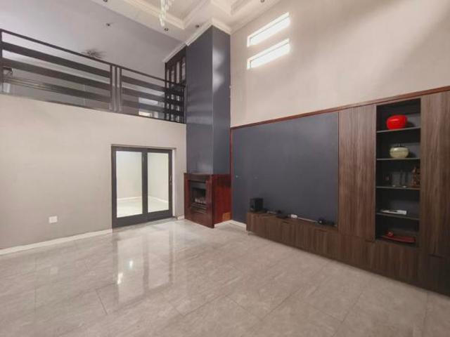 5 Bedroom House in Del Judor