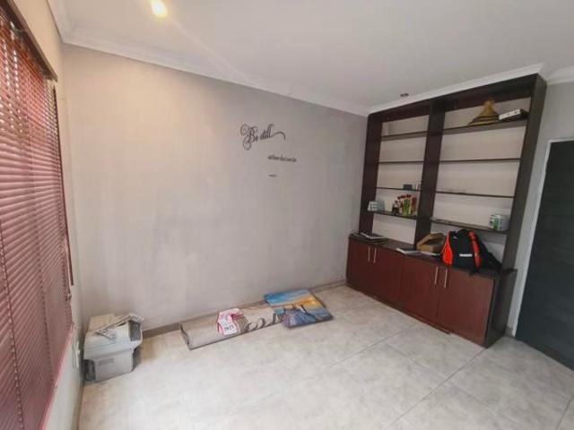 5 Bedroom House in Del Judor