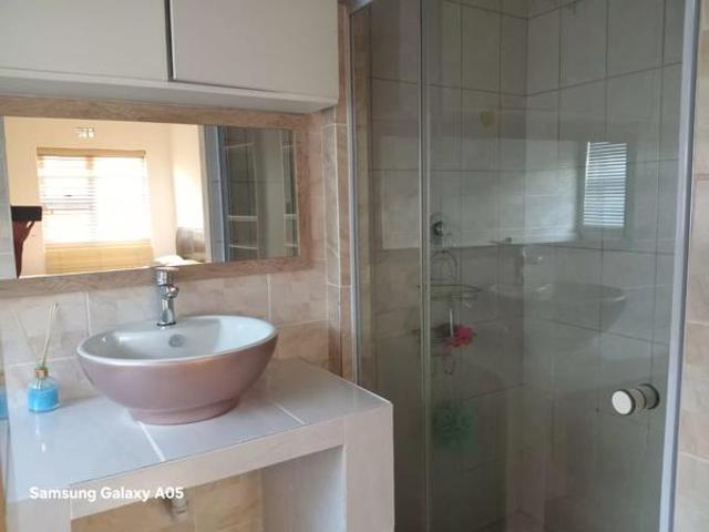 5 Bedroom House in Delft
