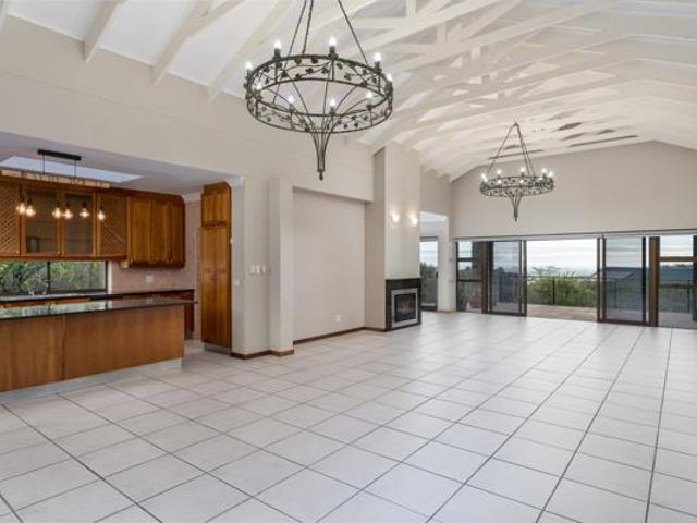 5 Bedroom House in Dennegeur