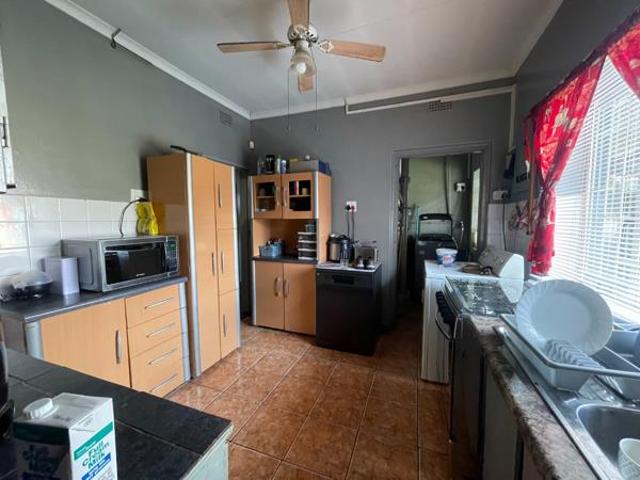 5 Bedroom House in Duncanville