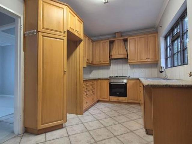 5 Bedroom House in Durbanville Central